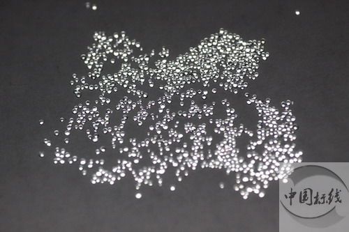 凭祥金属表面处理厂喷砂玻璃微珠清理